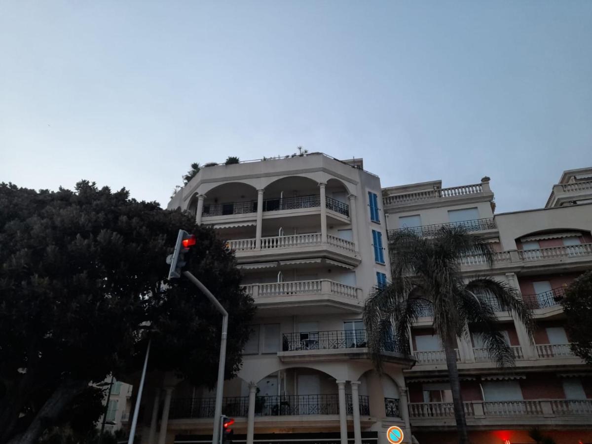 Attico Victoria Palace Suggestivo E Spettacolare مينتون المظهر الخارجي الصورة